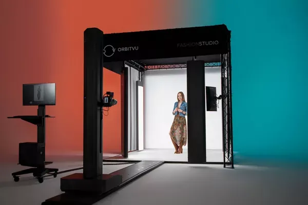 Model Posing in Orbitvu Fashion Studio Automated Photography Booth